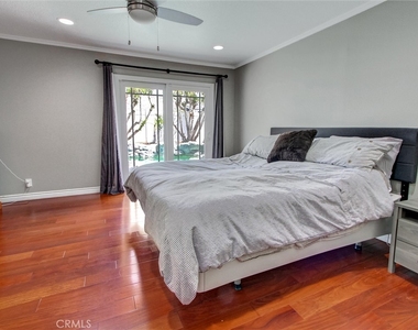 6241 Mar Vista Drive - Photo Thumbnail 12