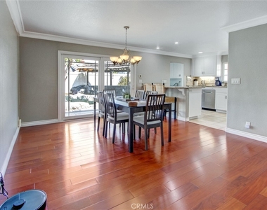 6241 Mar Vista Drive - Photo Thumbnail 11
