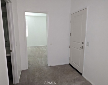 1378 Alpine Avenue - Photo Thumbnail 6