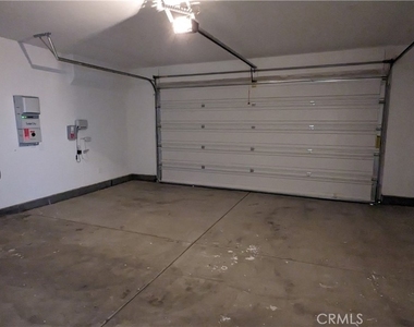 1378 Alpine Avenue - Photo Thumbnail 25
