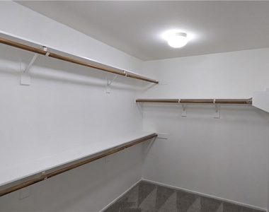 1378 Alpine Avenue - Photo Thumbnail 22