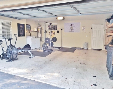 1718 Tecalote Drive - Photo Thumbnail 15