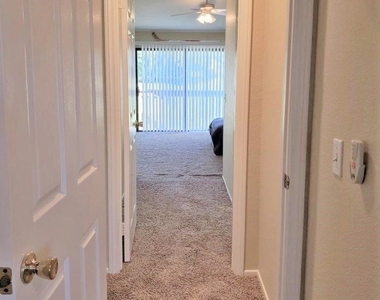 1718 Tecalote Drive - Photo Thumbnail 35