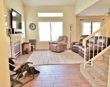 1718 Tecalote Drive - Photo Thumbnail 7