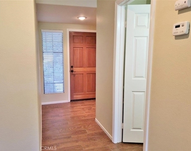 1718 Tecalote Drive - Photo Thumbnail 49