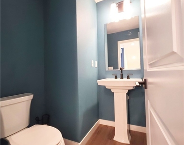 27589 Sanctuary Court - Photo Thumbnail 16