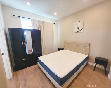 27589 Sanctuary Court - Photo Thumbnail 23