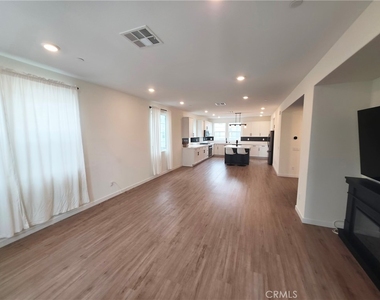 27589 Sanctuary Court - Photo Thumbnail 20