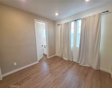 27589 Sanctuary Court - Photo Thumbnail 19