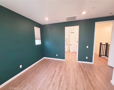 27589 Sanctuary Court - Photo Thumbnail 21