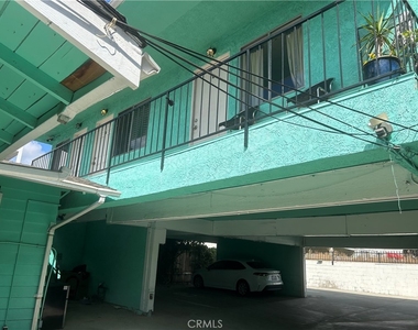 4727 Oakwood Avenue - Photo Thumbnail 25