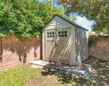 19815 Bassett Street - Photo Thumbnail 31