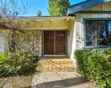 5057 Shirley - Photo Thumbnail 3