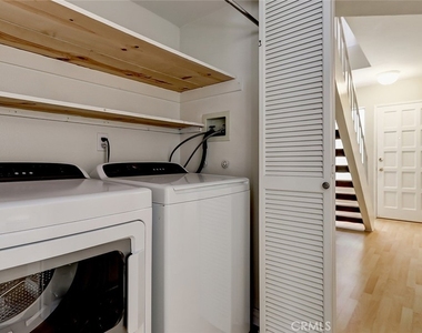 2219 Curtis - Photo Thumbnail 12
