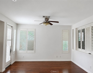 27657 Sunny Creek - Photo Thumbnail 6