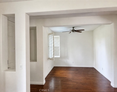 27657 Sunny Creek - Photo Thumbnail 7