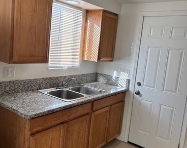 8124 Peach Avenue - Photo Thumbnail 3