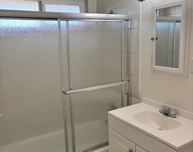 8124 Peach Avenue - Photo Thumbnail 8