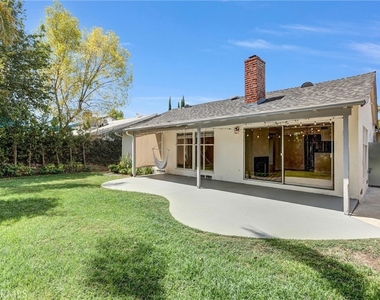 6106 Wilkinson Avenue - Photo Thumbnail 4