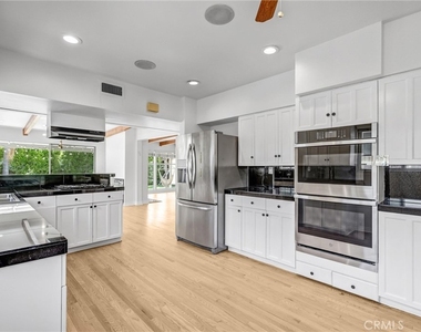 6106 Wilkinson Avenue - Photo Thumbnail 1