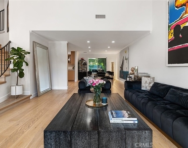 22955 Collins - Photo Thumbnail 46