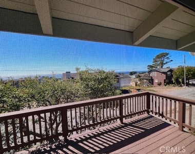 1950 Oxford Avenue - Photo Thumbnail 14