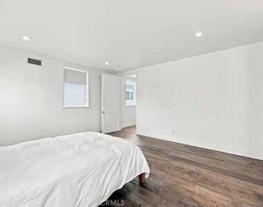 118 Meyer Court - Photo Thumbnail 13