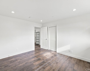 118 Meyer Court - Photo Thumbnail 22