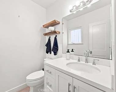 118 Meyer Court - Photo Thumbnail 10