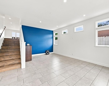 118 Meyer Court - Photo Thumbnail 11
