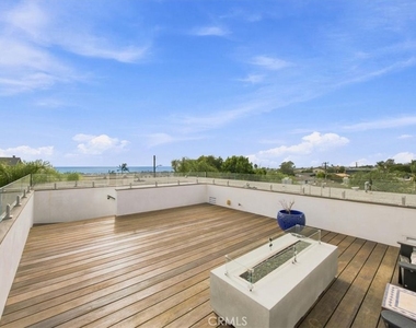 118 Meyer Court - Photo Thumbnail 28