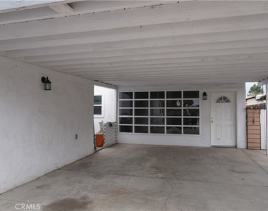 845 Olive Street W - Photo Thumbnail 1