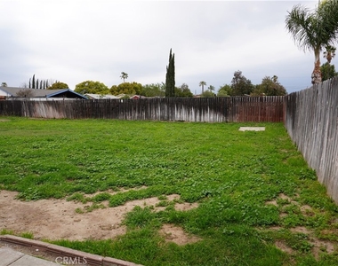 845 Olive Street W - Photo Thumbnail 18