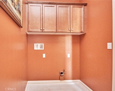 2793 E Pacific Court - Photo Thumbnail 25