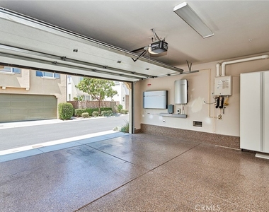 2793 E Pacific Court - Photo Thumbnail 30