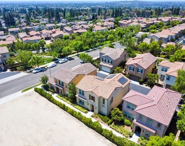 2793 E Pacific Court - Photo Thumbnail 34