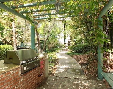 448 N Bellflower Boulevard - Photo Thumbnail 17