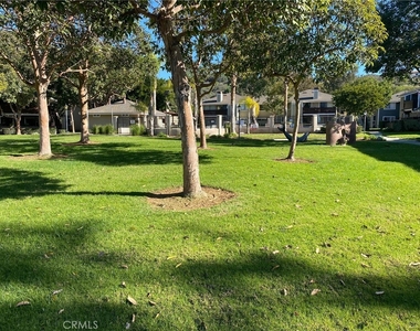 19057 Rockwood Drive - Photo Thumbnail 12