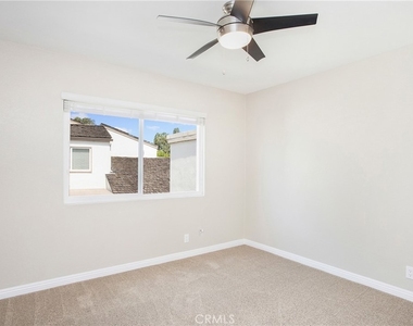 350 Mountain Court - Photo Thumbnail 10