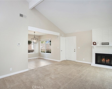 350 Mountain Court - Photo Thumbnail 1