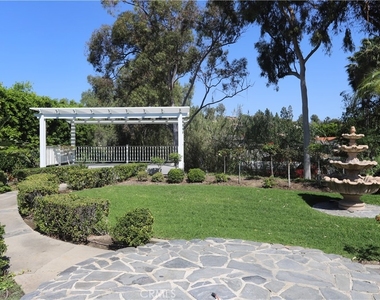 460 S Bridge View - Photo Thumbnail 12