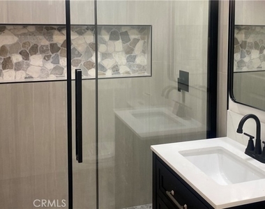 621 S Harbor Boulevard - Photo Thumbnail 11
