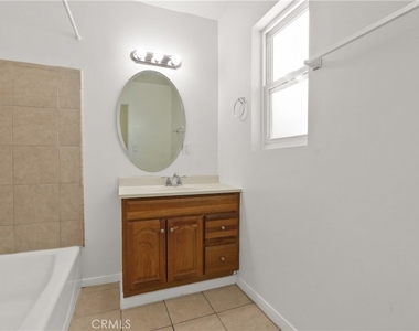 732 N Euclid Street - Photo Thumbnail 9