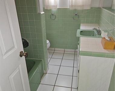 1724 E 1st - Photo Thumbnail 13