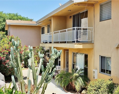 1724 E 1st - Photo Thumbnail 15