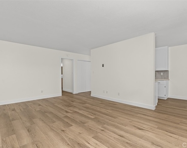 12200 Montecito Road - Photo Thumbnail 11