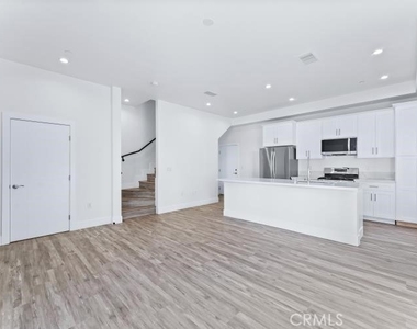 2230 E First Street - Photo Thumbnail 2