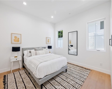 2420 Ives Lane - Photo Thumbnail 28