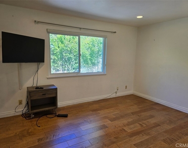 6759 Alta Vista Drive - Photo Thumbnail 18