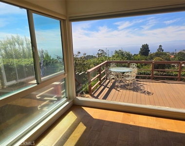 6759 Alta Vista Drive - Photo Thumbnail 15